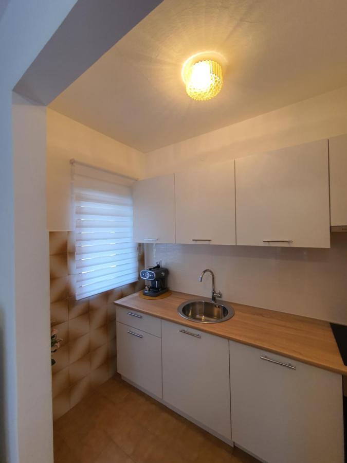 Apartments Luciana & Helena Pula Luaran gambar
